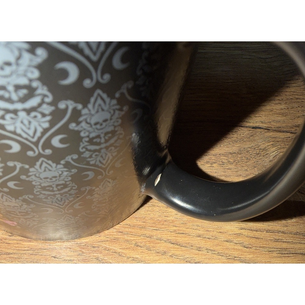 "Dead Inside" Spirit Halloween Floral Skeleton Coffee‎ Mug 20 oz Collectible - Picture 2 of 6